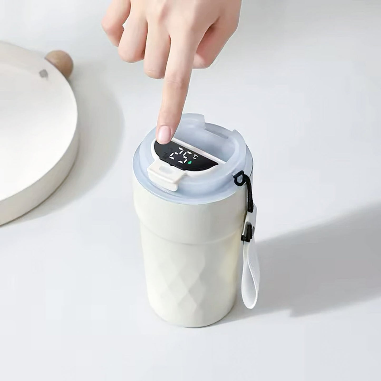 Smart Temperature Monitoring Travel Coffee Cup
